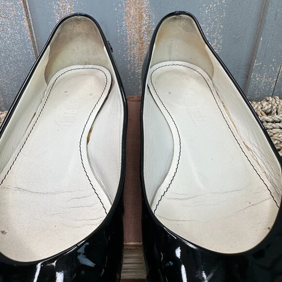 CHANEL Patent Leather Peep Toe Ballet Flats Black Sz IT 36 1/2, US 6 1/2 - Picture 4 of 16